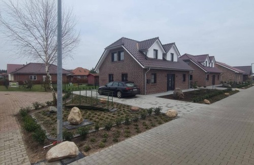 Geeste Casa | Casa de vacaciones 'Emily' con vistas al lago, terraza privada y Wi-Fi