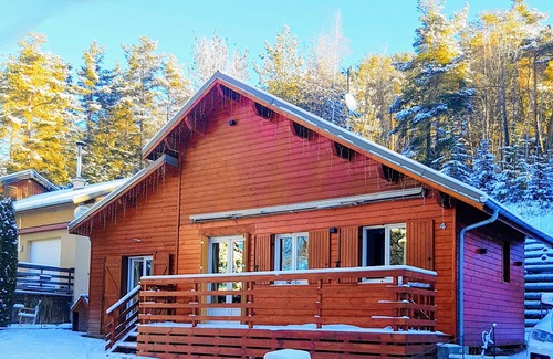 Seyne Casa | Casa de Vacaciones 'Entier Avec Spa 6 Personnes' con Vista a la Montaña, Wi-Fi y Aire Acondicionado