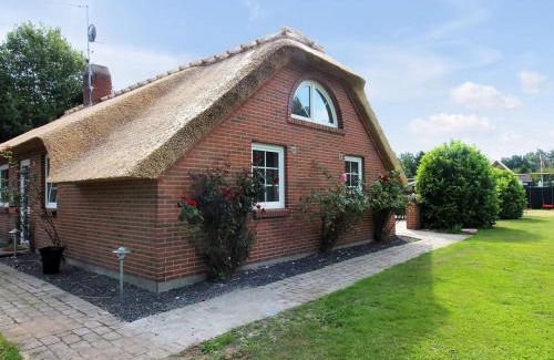 Bøtø By Casa | Holiday Home Erra - 250m from the sea by Interhome