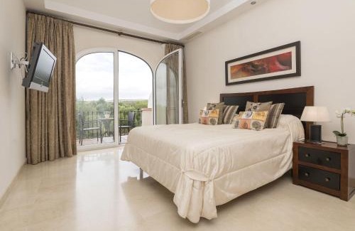 Arcos de la Frontera Casa | Holiday Home Arcos Gardens Golf by Interhome