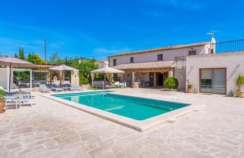 Moscari Casa | Holiday Home Es Cos by Interhome