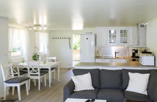 Lyngdal Casa | Holiday Home Espeøya by Interhome