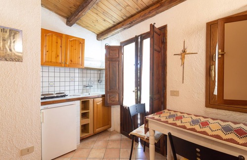 Buseto Palizzolo Casa | Casa de vacaciones 'Fattoria Spezia - Nespola' con piscina compartida, jardín y Wi-Fi común