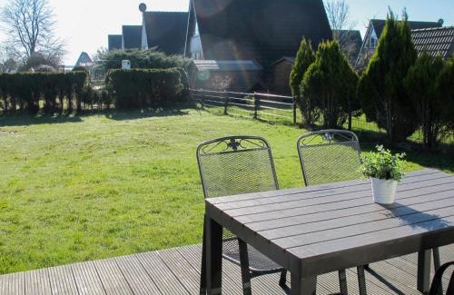 Fedderwardersiel Casa | Holiday Home Fedderwardersiel-2 by Interhome