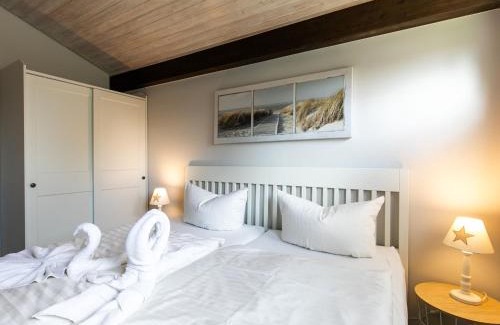 Fedderwardersiel Casa | Holiday Home Fedderwardersiel-4 by Interhome