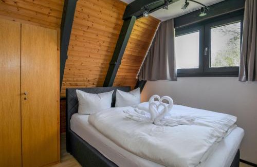 Fedderwardersiel Casa | Holiday Home Fedderwardersiel-5 by Interhome