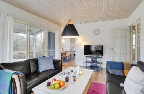 Østerskov Casa | Holiday Home Felisa - 300m from the sea by Interhome