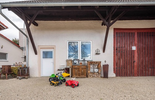 Frankenhofen Casa | Casa de vacaciones 'Ferienhaus Em Biehl' con terraza, jardín y Wi-Fi