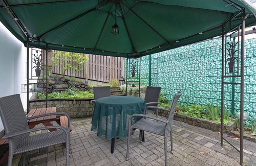 Werder Casa | Casa de vacaciones 'Ferienhaus Günther' con terraza privada y jardín compartido