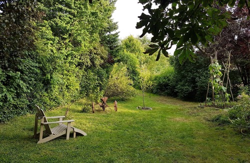 Olsberg Casa | Casa de vacaciones 'Ferien Fachwerkhaus' con vistas a la montaña, terraza privada y Wi-Fi