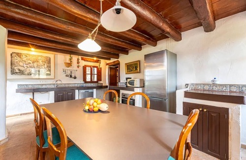 Capdepera Casa | Casa de vacaciones 'Finca Son Xona' con vistas a la montaña, piscina privada y Wi-Fi