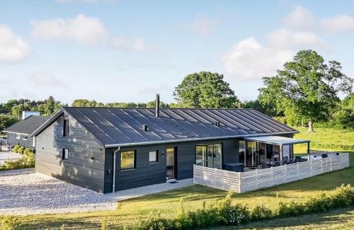 Bønnerup Strand Casa | Holiday Home Finulf - 300m from the sea by Interhome