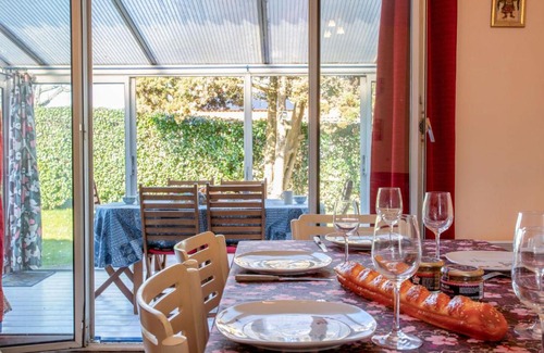 La Bernerie-en-Retz Casa | Holiday Home La Bruyère by Interhome