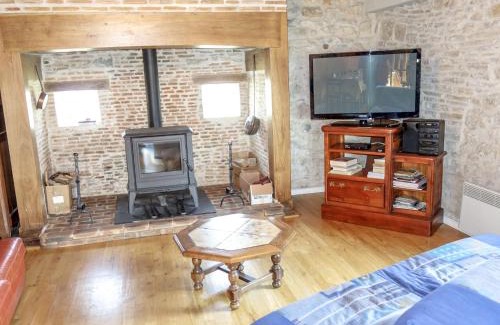 La Chapelle-aux-Saints Casa | Holiday Home Maison Bonneval by Interhome