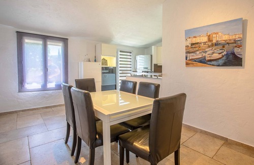 Plan-de-la-Tour Casa | Casa de vacaciones 'Le Mas D Emponse' con vistas a la montaña, Wi-Fi y aire acondicionado
