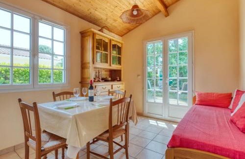 Vendays-Montalivet Casa | Holiday Home La Bruyère by Interhome