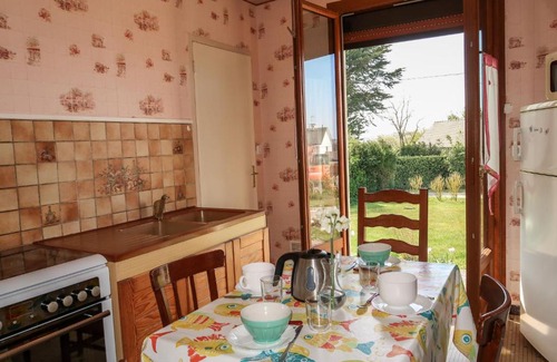 Saint-Jacut-de-la-Mer Casa | Holiday Home Ferienruhe - SJA100 by Interhome