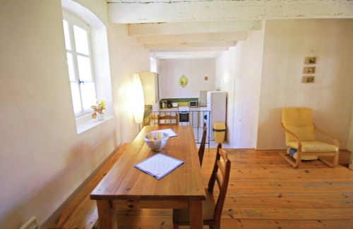 Pont-de-Labeaume Casa | Casa de vacaciones tranquila en Ardèche con piscina