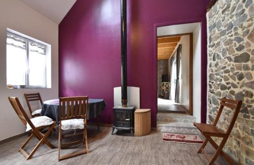 Saint-Gilles-les-Bois Casa | Holiday Home Saint-Gilles near Beach