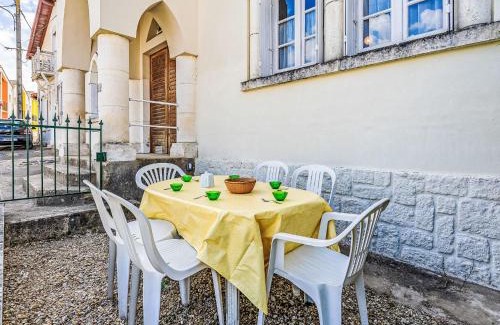 Saint-Palais-sur-Mer Casa | Holiday Home L'Arquebuse by Interhome