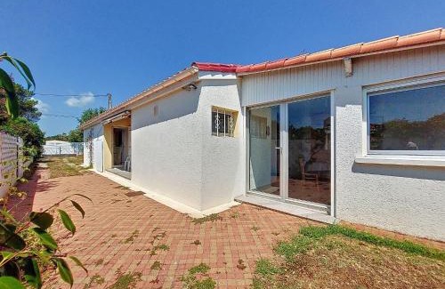 Saint-Palais-sur-Mer Casa | Holiday Home Mésanges by Interhome