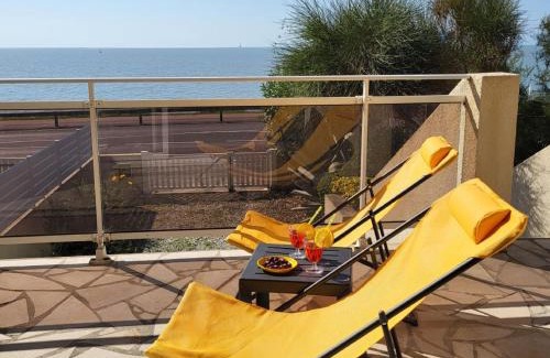Saint-Palais-sur-Mer Casa | Holiday Home La Grande Côte bis by Interhome