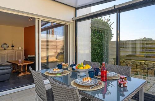Saint-Pierre-Quiberon Casa | Holiday Home Zal by Interhome