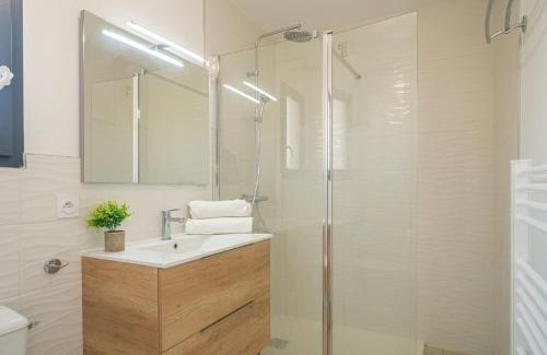Sainte-Marie-Plage Casa | Holiday Home Aubépines by Interhome