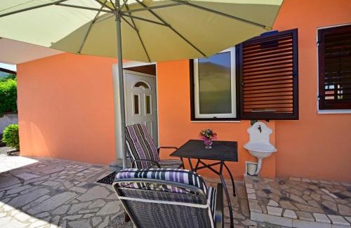 Opric Casa | Holiday Home Franjo-1 by Interhome