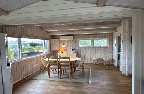Grønhøj Casa | Holiday Home Freding - 450m from the sea by Interhome
