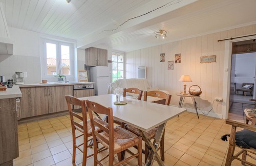 Allemans Casa | Casa de vacaciones 'Gîte Le Moutat-Chez Georges' con terraza privada, jardín privado y Wi-Fi