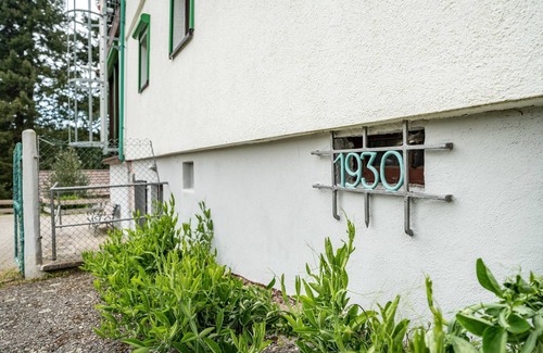 Bad Herrenalb Casa | Casa de vacaciones 'Gaistal' con vistas a la montaña, terraza privada y Wi-Fi