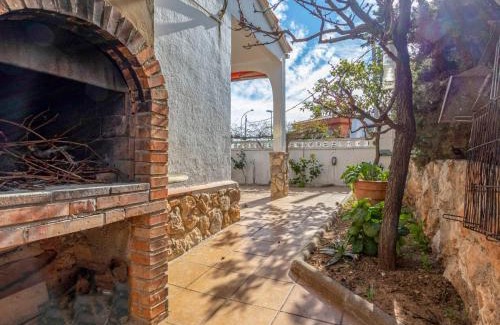 Clara Casa | Holiday Home Gavina by Interhome