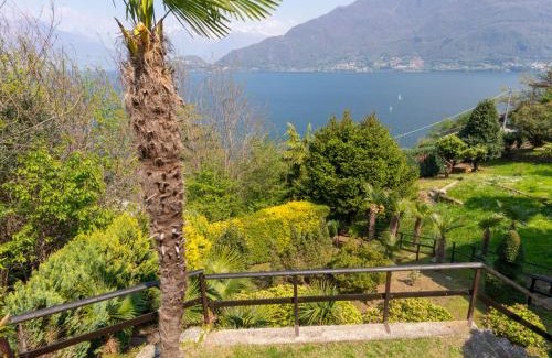 Calozzo Casa | Holiday Home Giulietta by Interhome