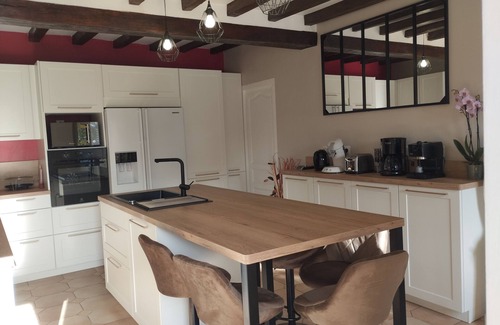 Huille Casa | Casa de vacaciones 'Gîte Bleu Pour 14 Personnes' con terraza privada y Wi-Fi