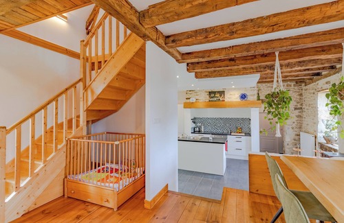 Jayac Casa | Casa de vacaciones 'Gîte La Mauratie' con piscina compartida, terraza privada y Wi-Fi