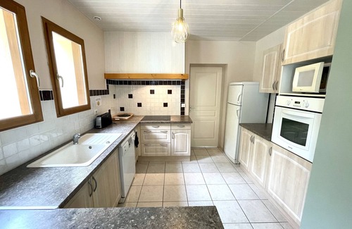 Carlux Casa | Casa de vacaciones 'Gîte La Sarrazine' con piscina privada, terraza privada y Wi-Fi