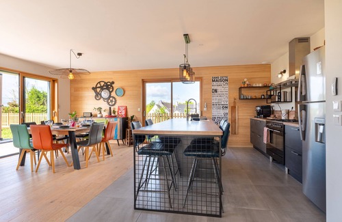 Sarzeau Casa | Casa de vacaciones 'Gite Ty Laouen' con terraza privada y Wi-Fi