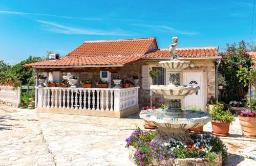 Sveti Lovrec Casa | Holiday Home Glavica by Interhome