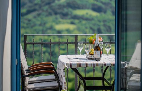 Kircija Casa | Holiday Home Grimalda
