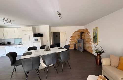 Beselin Casa | Casa de vacaciones 'Großes Im Grünen -' con terraza privada, jardín privado y wifi