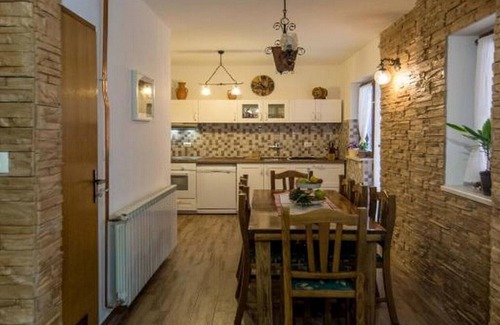Daruvar Casa | Holiday Home Grofica