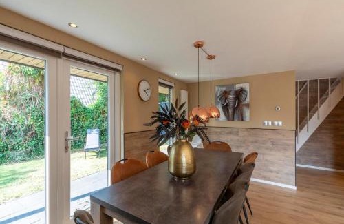 Groote Keeten Casa | Holiday Home Groote Keeten near Beaches