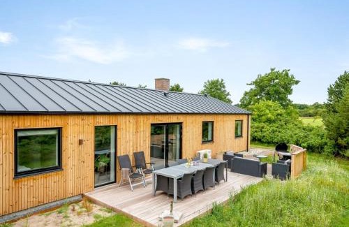 Ho Casa | Holiday Home Gunny - 500m to the fjord by Interhome