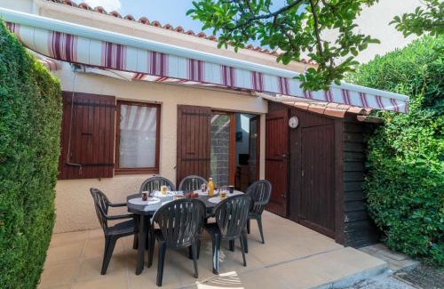 Vaux-sur-Mer Casa | Holiday Home Hameau des Flots by Interhome