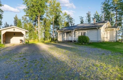 Hiukkajoki Casa | Holiday Home Haapaniemi by Interhome