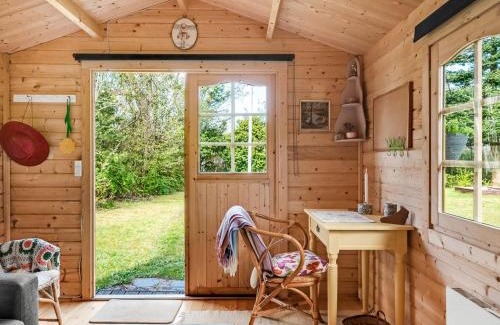 Skaven Strand Casa | Holiday Home Hævnir - 150m to the inlet by Interhome