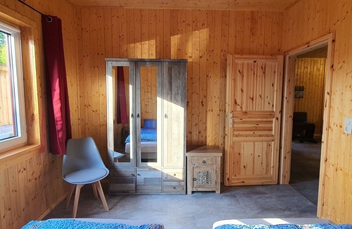 Blankenburg Casa | Holiday Home 'Haus Am Blankenburger See' with Private Terrace and Wi-Fi