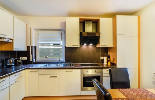 Heppens Casa | Casa de vacaciones 'Haus Mit Garten Und Kamin' con terraza compartida, jardín privado y Wi-Fi
