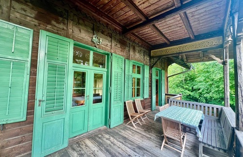 Igls Casa | Casa de vacaciones 'Haus Tanegg' con vistas a la montaña, balcón privado y Wi-Fi